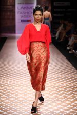 Model walk the ramp for Anita Dongre show at Lakme Fashion Week Day 3 on 5th Aug 2012 (88).JPG